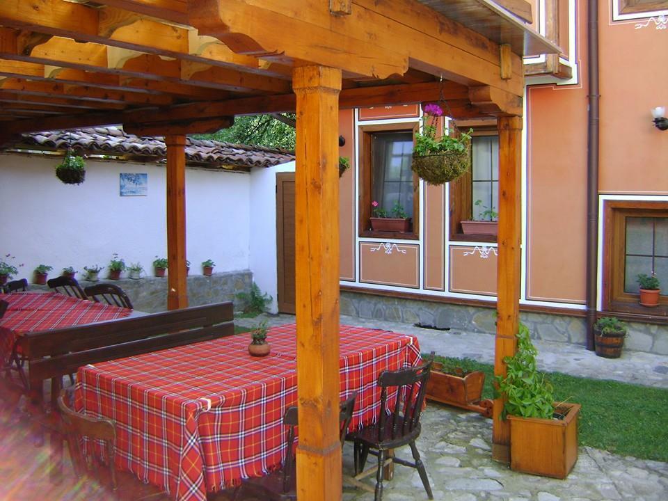 Guest House Todorini Kashti Koprivshtitsa Ngoại thất bức ảnh