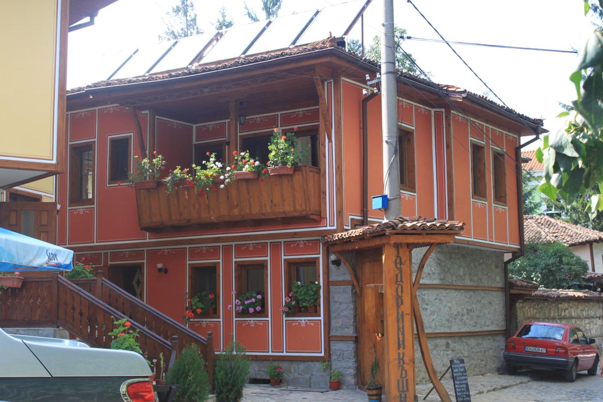 Guest House Todorini Kashti Koprivshtitsa Ngoại thất bức ảnh
