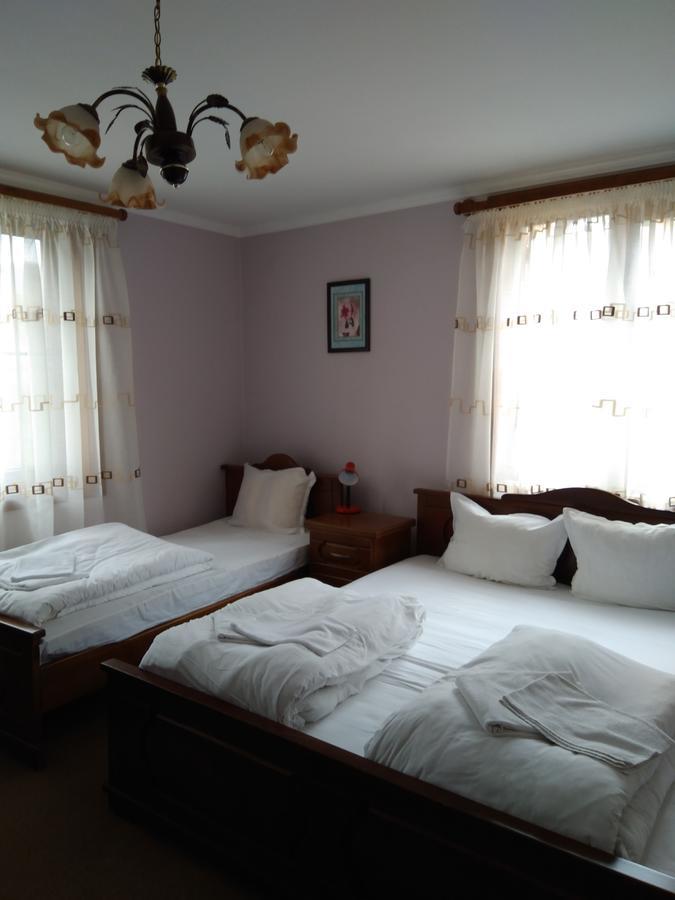 Guest House Todorini Kashti Koprivshtitsa Ngoại thất bức ảnh